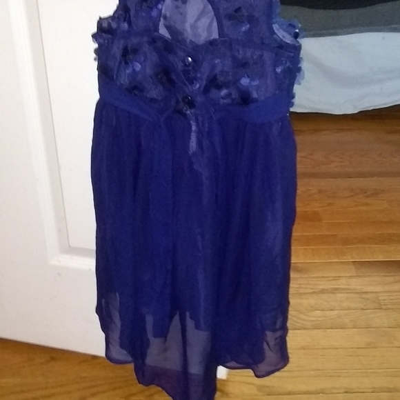 NWOT- girls size 5 beautiful dress - Picture 2 of 2